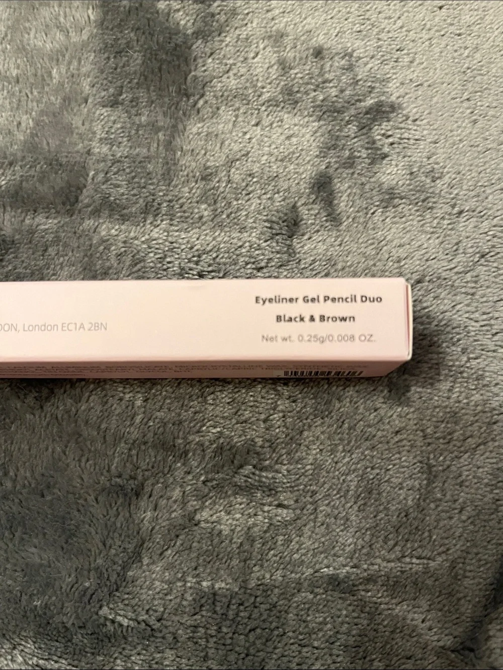 OPVBeauty London Pink Eyeliner - Smooth Precision